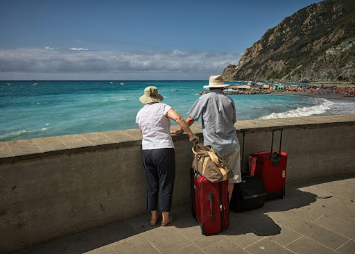 Exploring the World After Retirement: A Comprehensive Guide for Senior Travelers