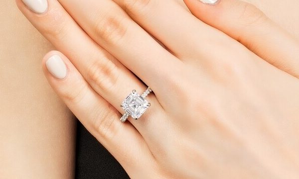 What Diamond Sizes Are Available at Rare Carat?